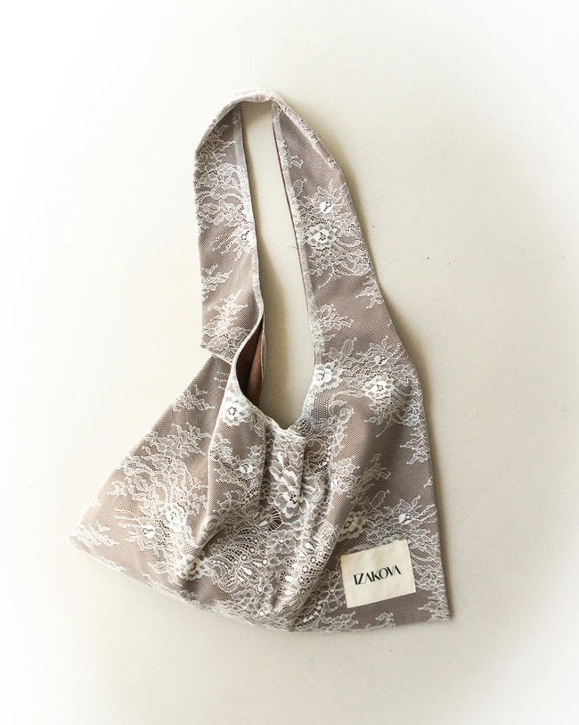GRATA Tote Bag