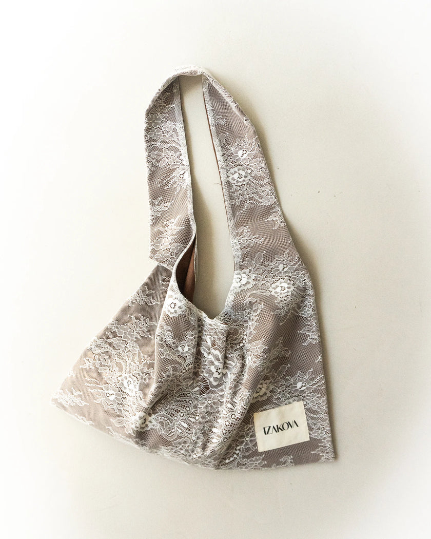 GRATA Tote Bag