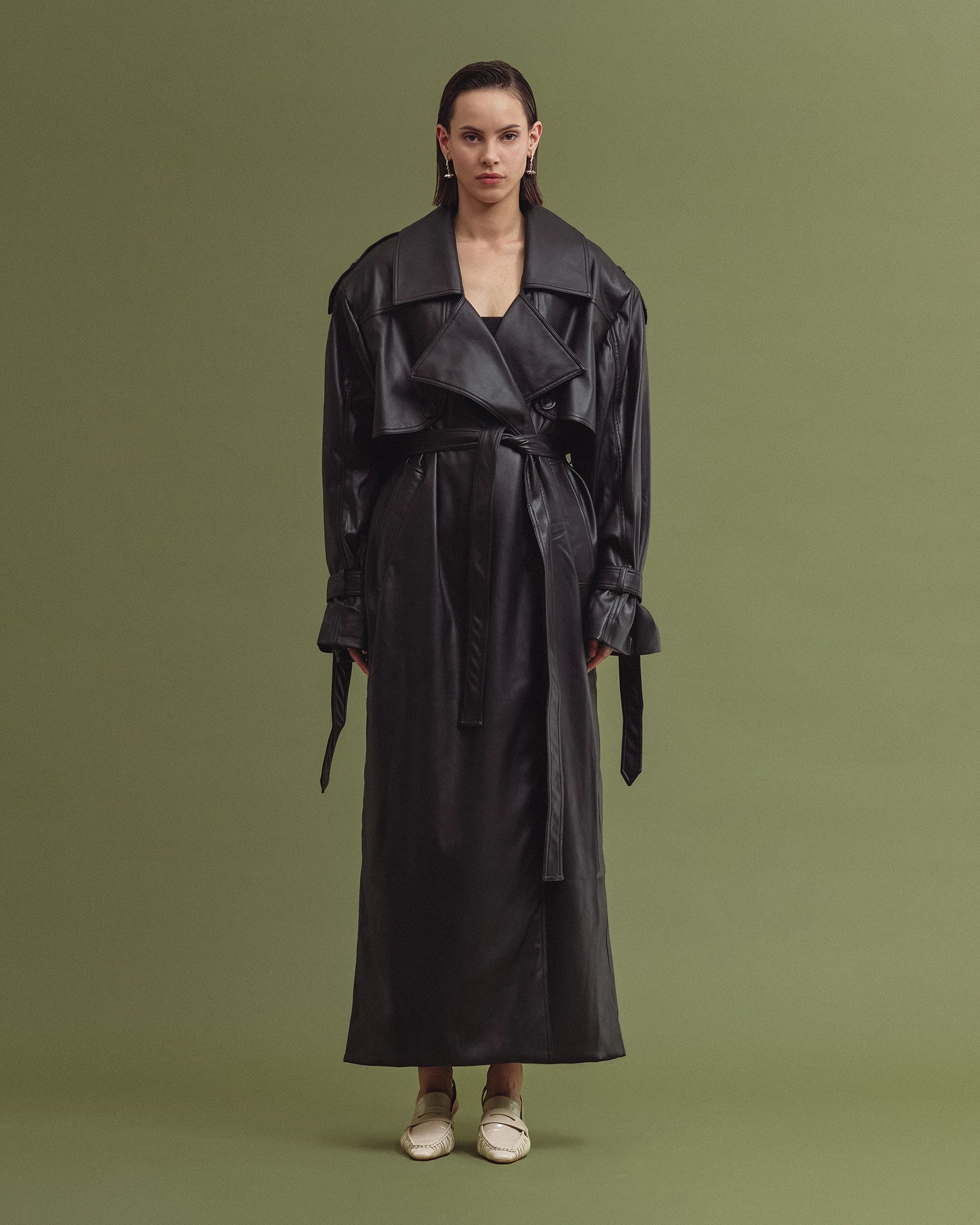 IZK long trench coat | IZAKOVA – Izakova Store
