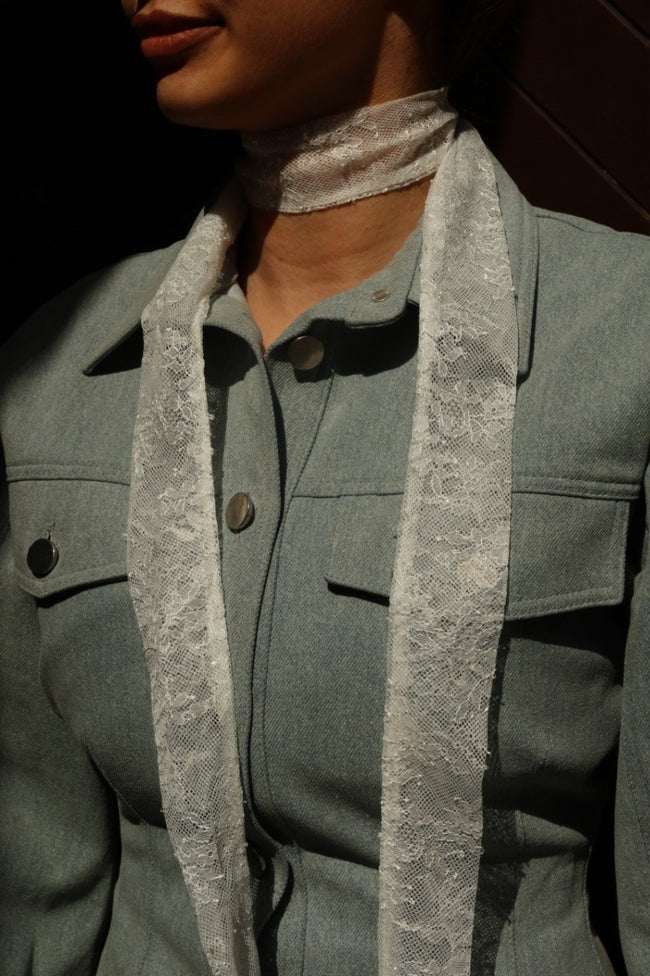 FIMBRIA lace scarf