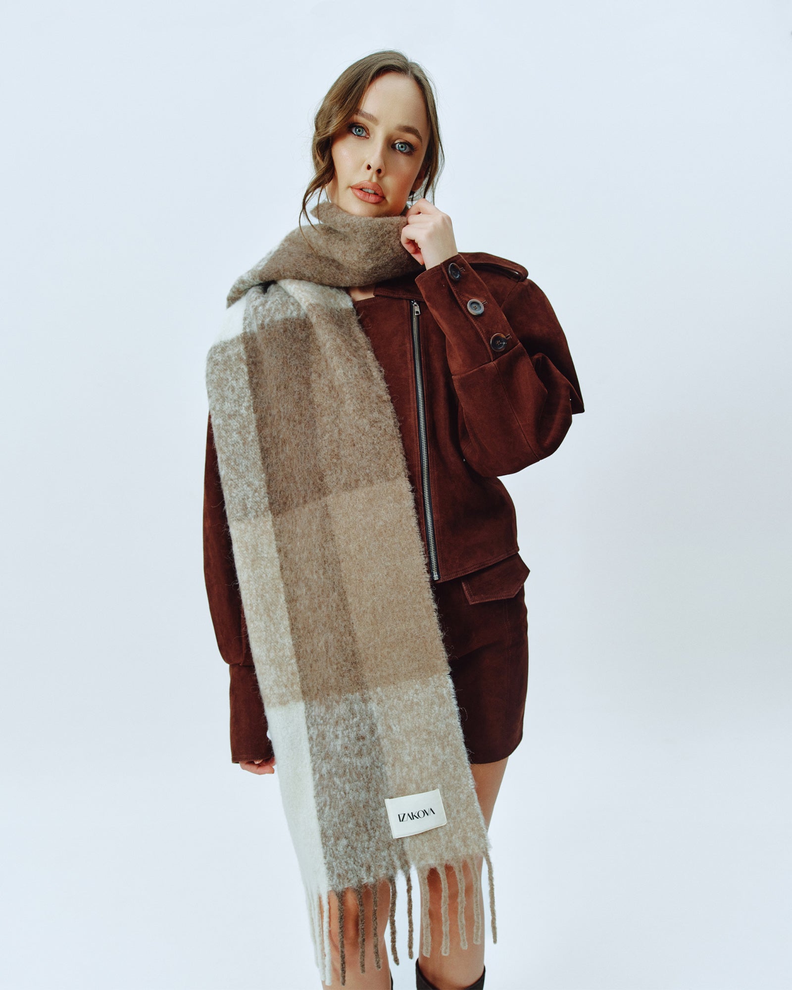 IZK alpaca scarf LIOR