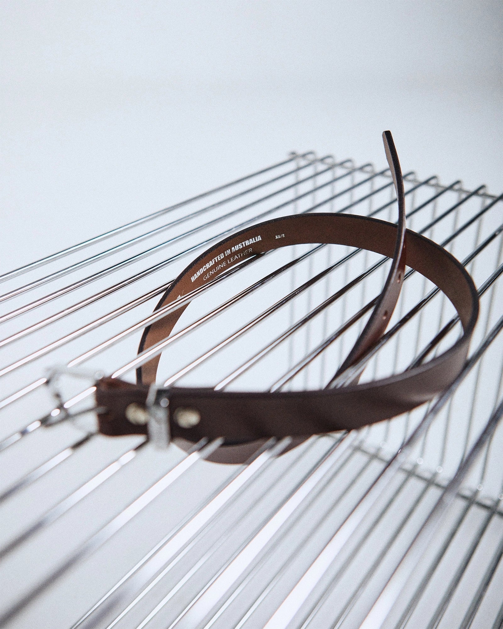 IZK thin belt brown